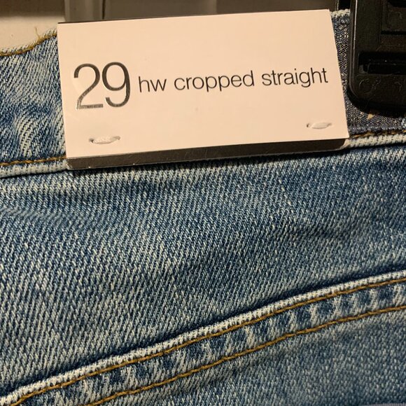 7 For All Mankind~ NWT!!~ HW Cropped - Picture 5 of 15